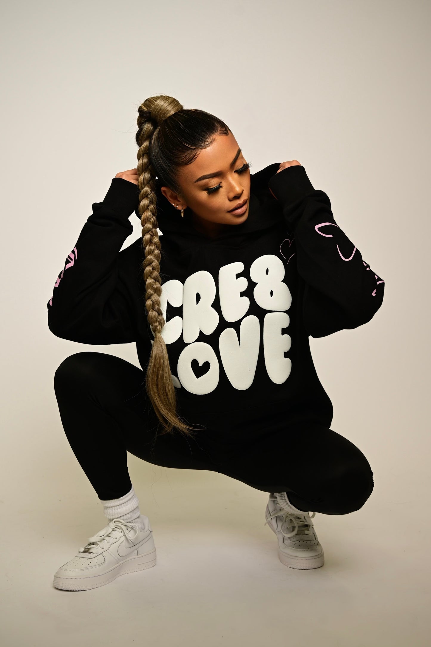 CREATE LOVE HOODIE - BLACK