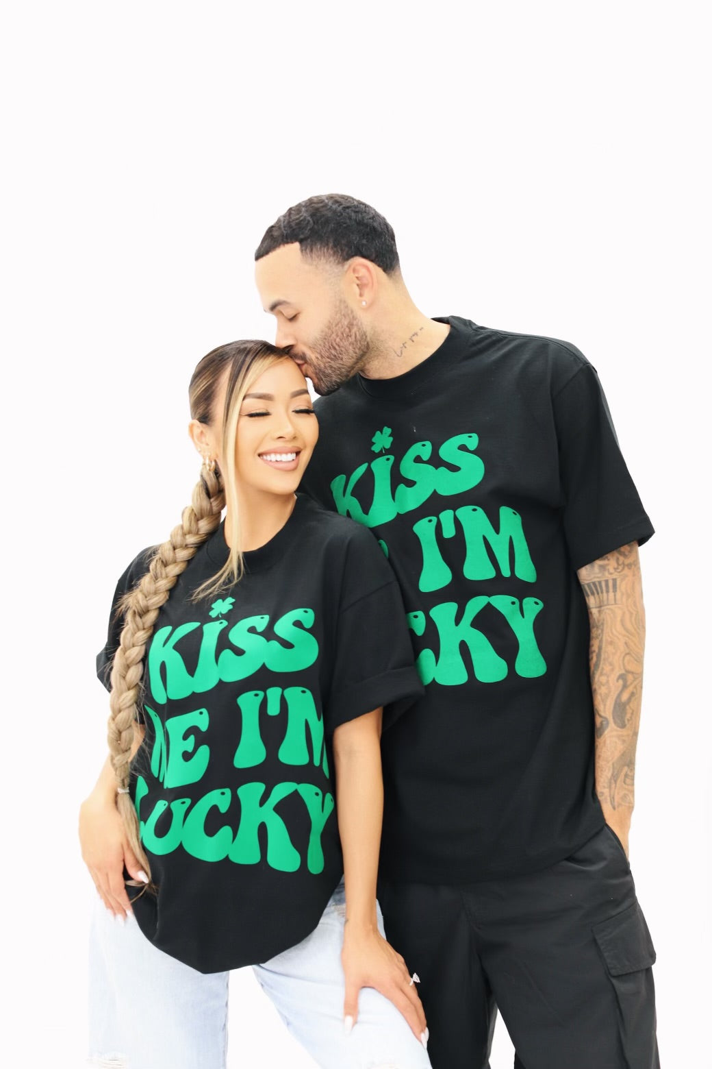 KISS ME IM LUCKY TEE - BLACK